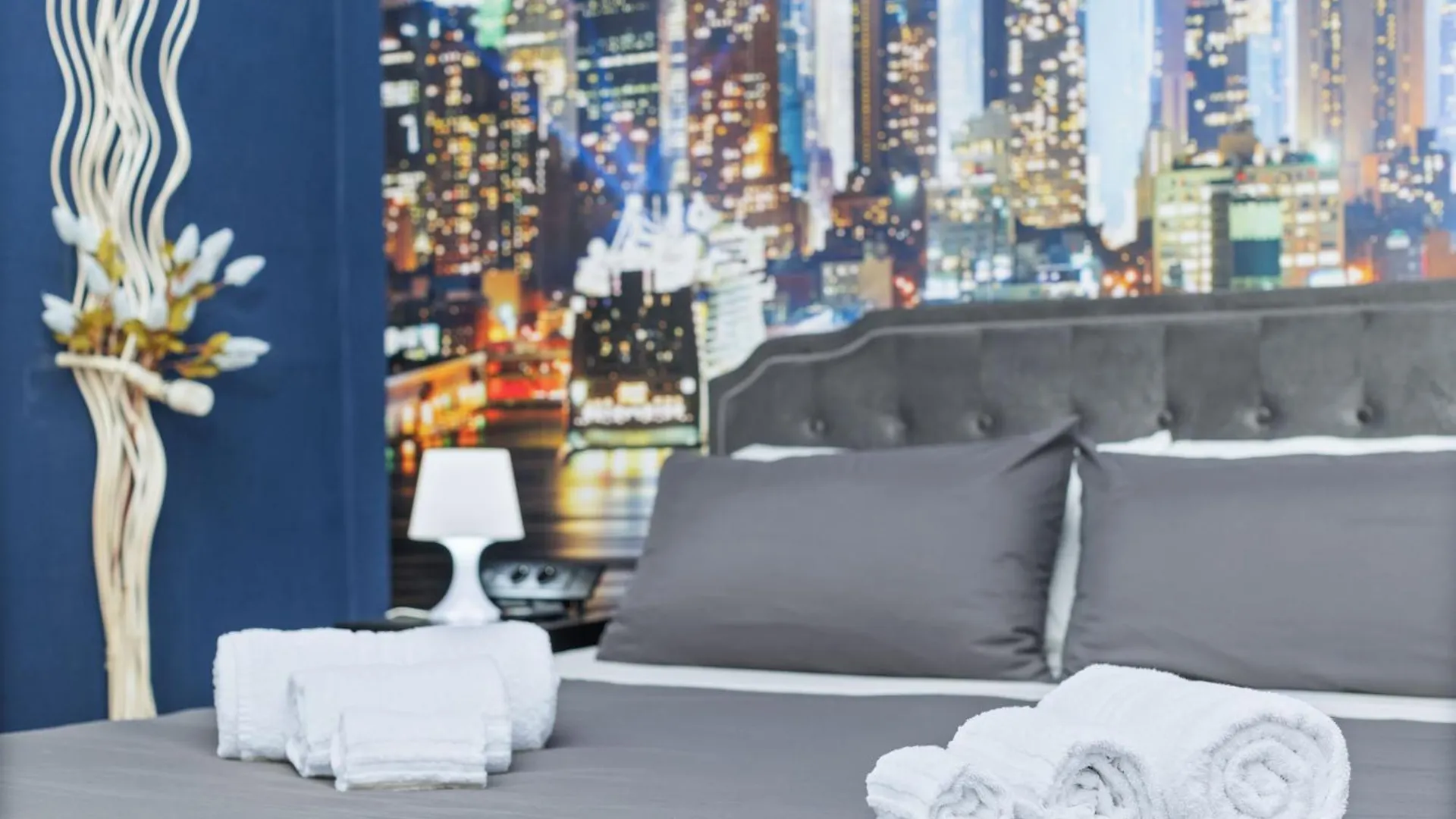 Milano City Life Elegant Penthouse With Terrace, Wi-Fi Netflix, Subway 5 Min - Very Convenient Location 0*, Milánó